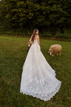 Load image into Gallery viewer, Elisora | Milla Nova