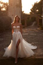 Load image into Gallery viewer, Damaris | Milla Nova