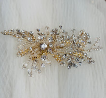 Load image into Gallery viewer, Ella Hair Comb | dESIGN by Conception