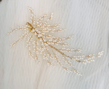 Load image into Gallery viewer, Evenly Hair Comb | dESIGN by Conception