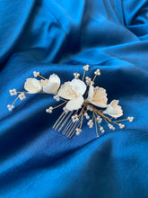 Load image into Gallery viewer, Lainey Hair Comb | dESIGN by Conception