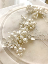 Load image into Gallery viewer, Mailey Hair Pins | dESIGN by Conception