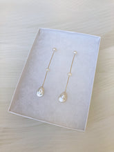 Load image into Gallery viewer, Adriana Earrings