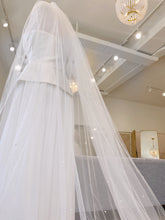 Load image into Gallery viewer, Heather Veil | Dream Bridal