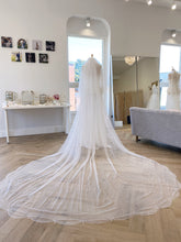 Load image into Gallery viewer, Peony Veil | Dreams Bridal
