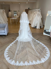 Load image into Gallery viewer, Eden Veil | Dreams Bridal