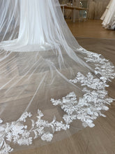 Load image into Gallery viewer, Sage Veil | Dream Bridal