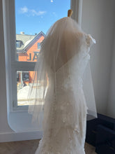 Load image into Gallery viewer, Classic Veil | Dream Bridal - Available different lengths