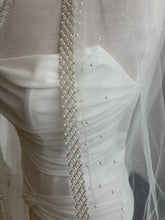 Load image into Gallery viewer, Fawn Veil | Dream Bridal