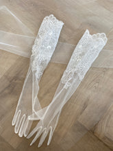 Load image into Gallery viewer, Lilac | Dream Bridal