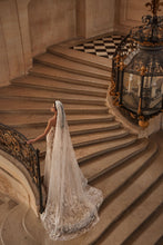Load image into Gallery viewer, Isida Veil | Milla Nova