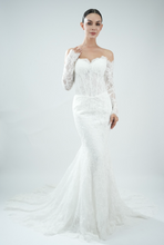 Load image into Gallery viewer, Buttercup | Dream Bridal