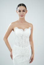 Load image into Gallery viewer, Buttercup | Dream Bridal