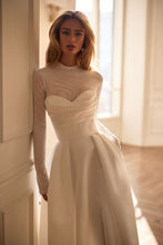 Load image into Gallery viewer, Hymnia Bolero | Milla Nova