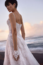 Load image into Gallery viewer, Opal | Milla Nova