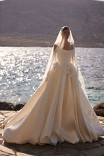 Load image into Gallery viewer, Coraline | Milla Nova