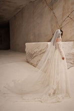 Load image into Gallery viewer, Maria Veil | Milla Nova